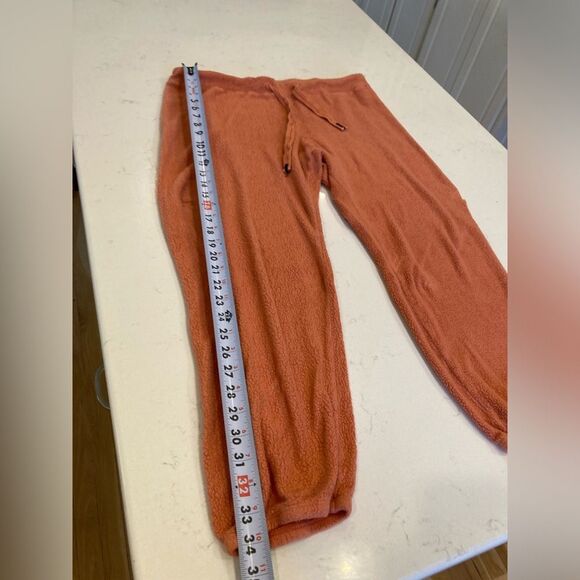 Stateside Burnt Orange Teddy Fluffy Lounge Two Piece Matching Set Size M - Picture 6 of 7